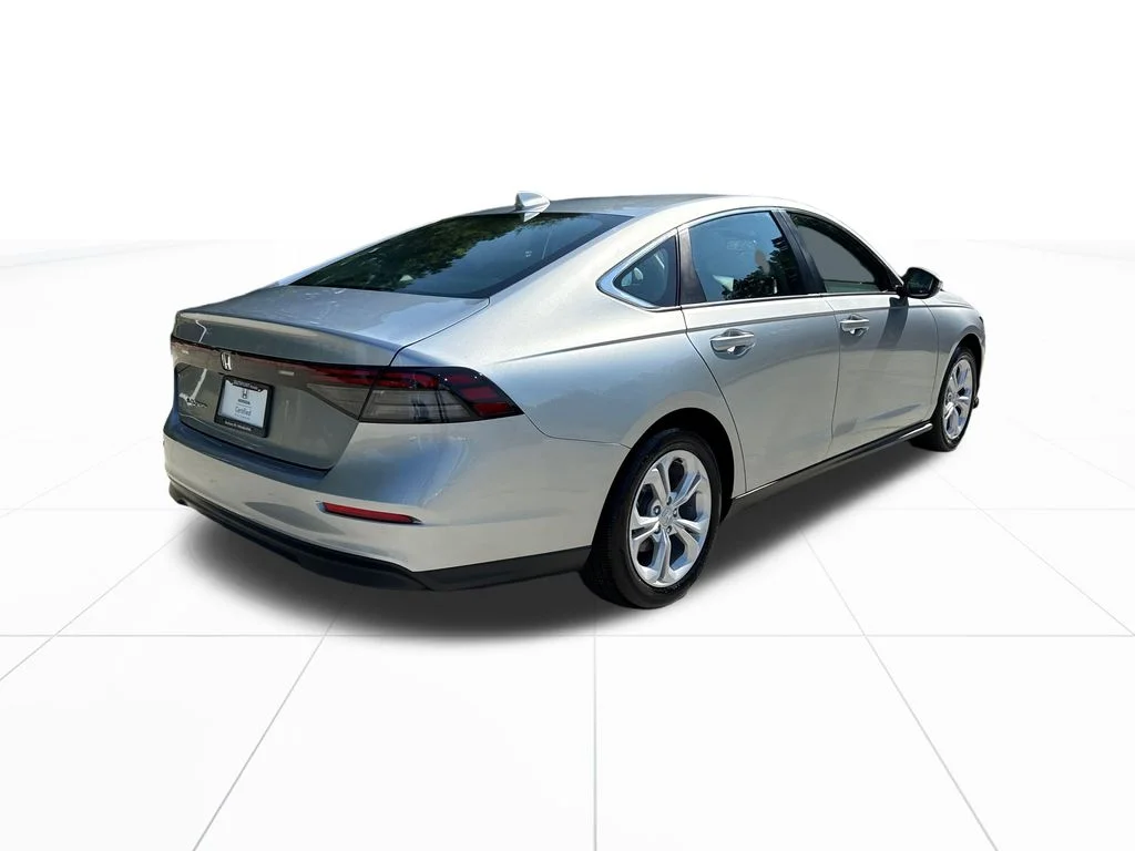 Certified Used 2026 Solar Silver Metallic Honda LX image 9