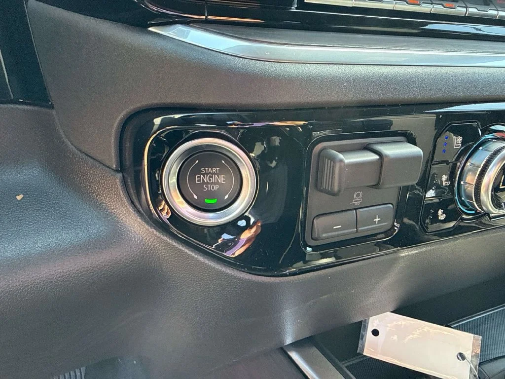 2026 GMC Sierra 1500 SLT - Photo 41