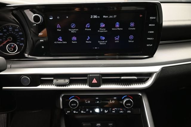 Used 2022 Red Kia GT-Line image 9