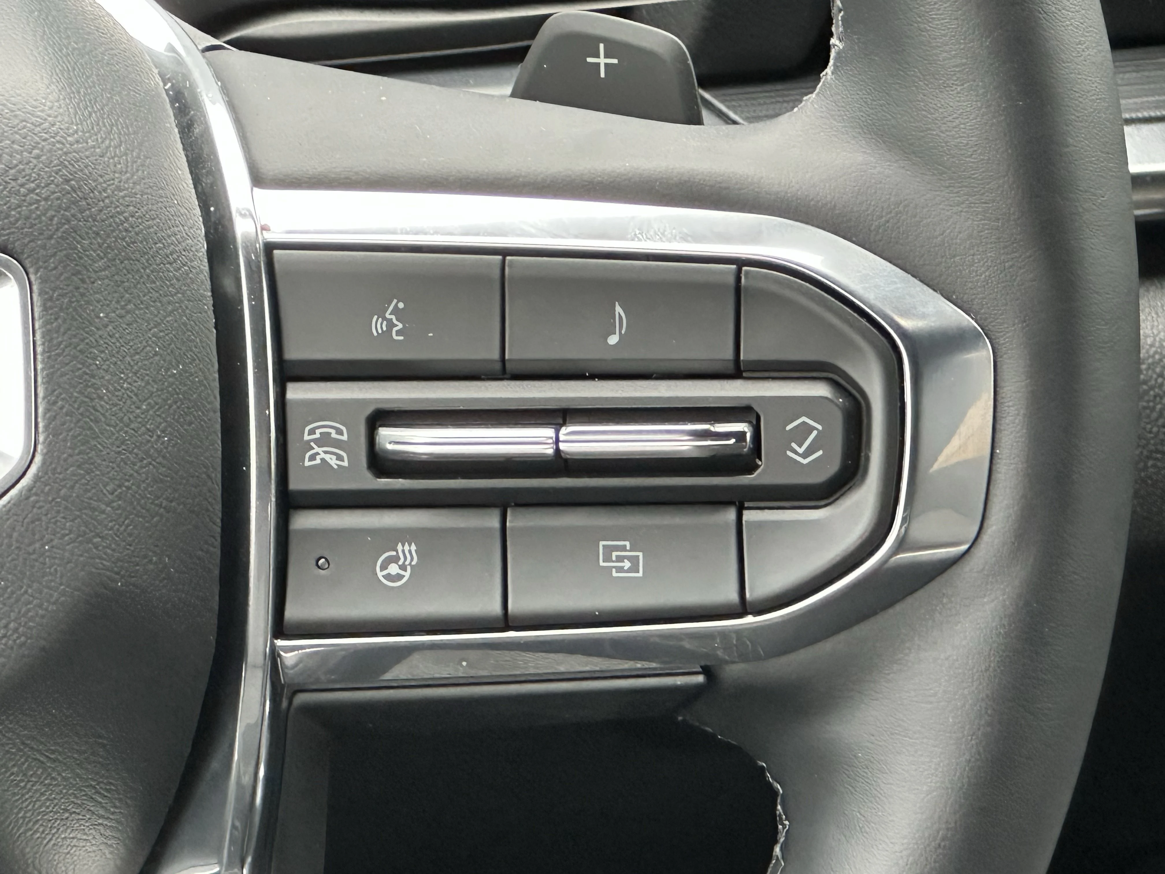 Certified Used 2025 White GMC AWD Elevation image 14