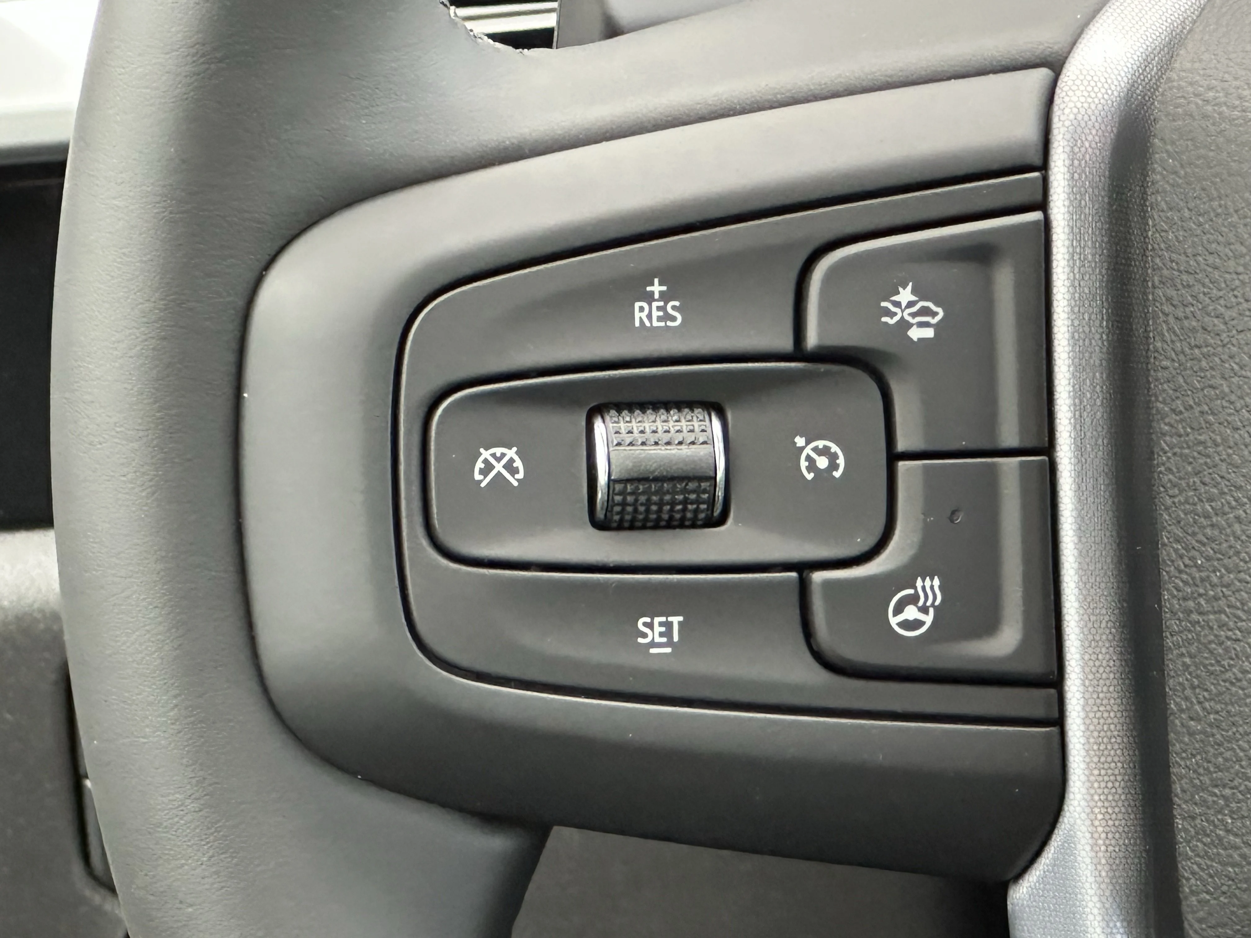 New 2026 Onyx Black GMC Elevation image 12