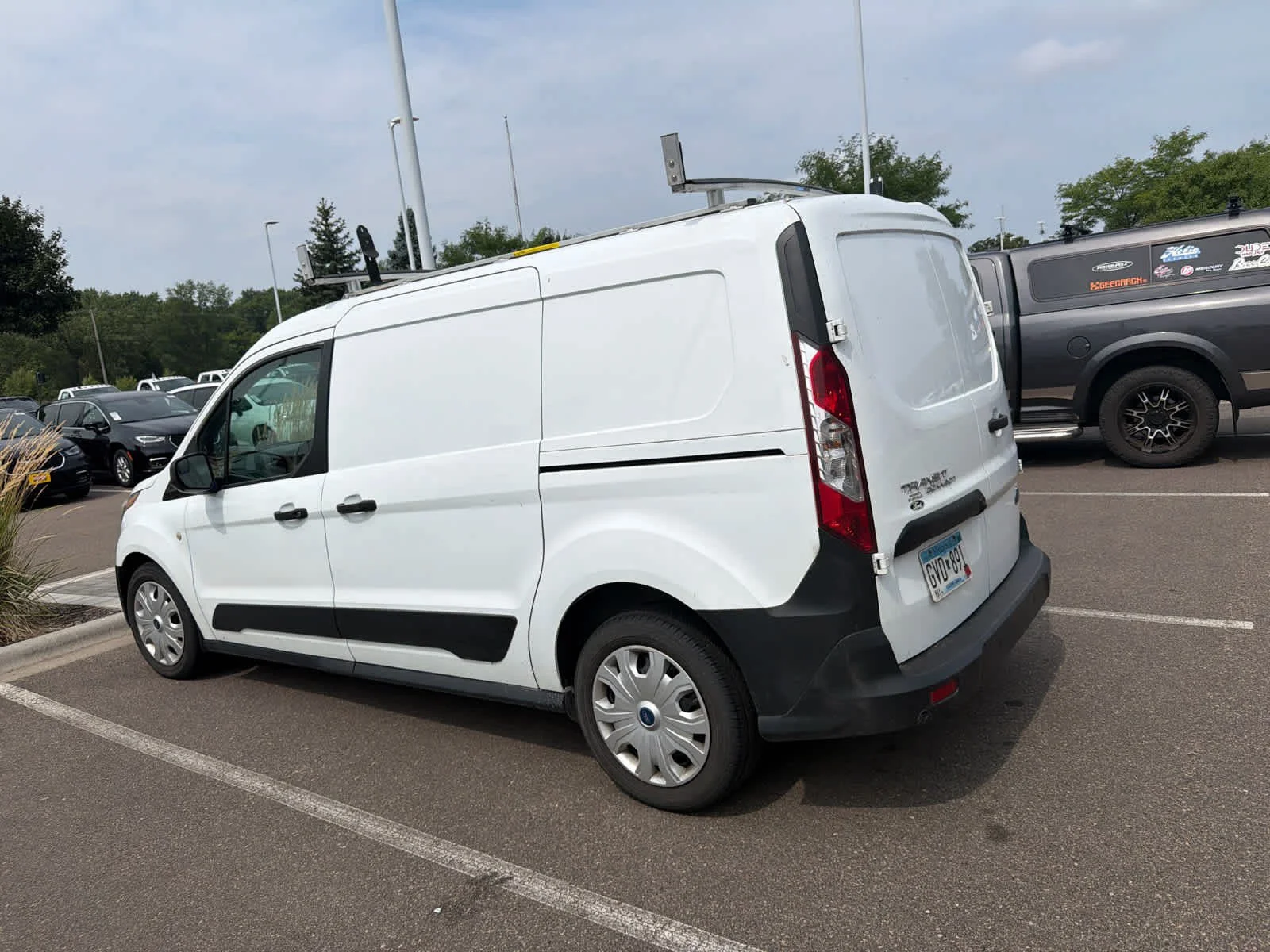 Used 2021 Frozen White Ford XL image 5