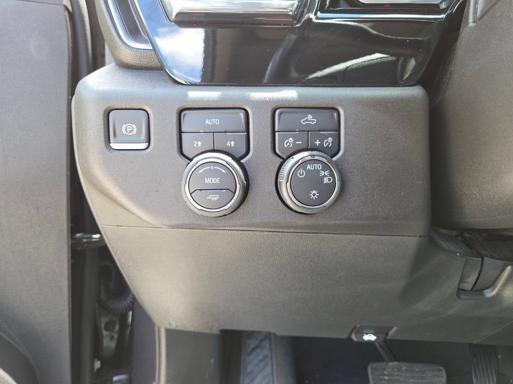 Used 2023 Dark Ash Metallic Chevrolet LT image 69