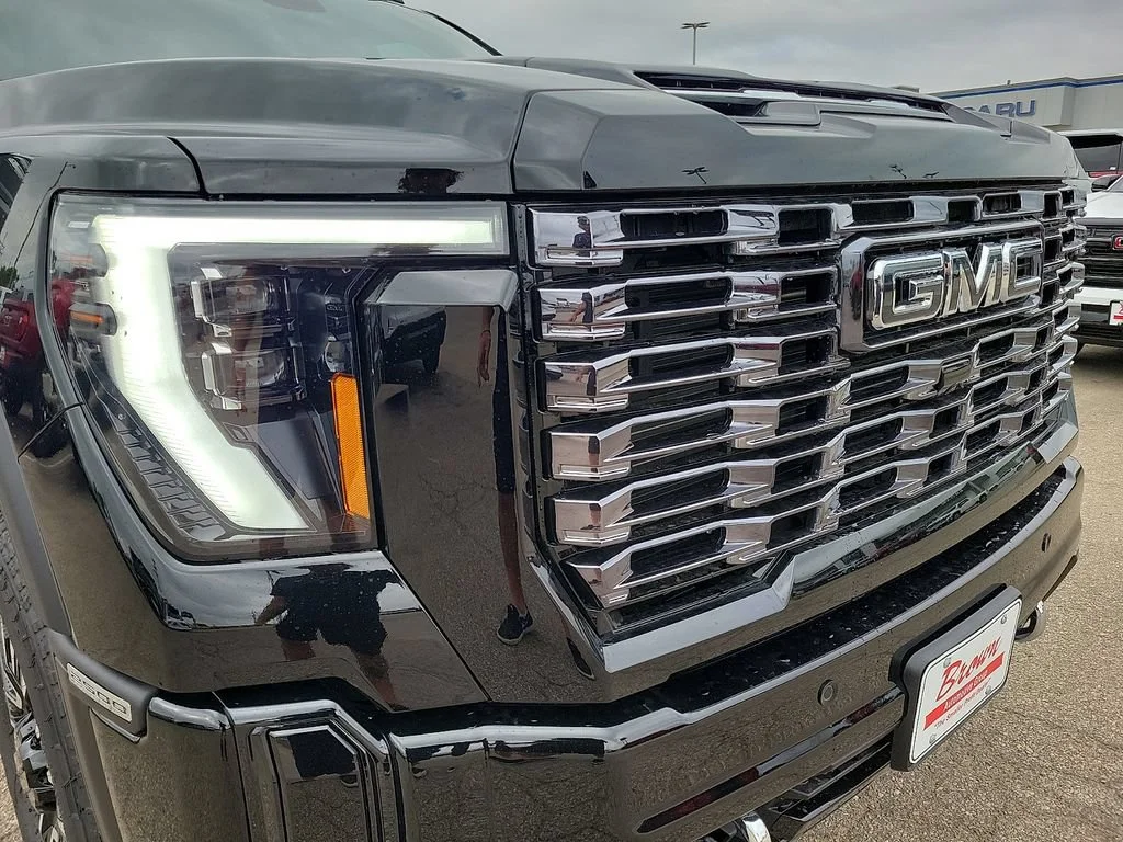 2026 GMC Sierra 2500HD Denali Ultimate - Photo 13