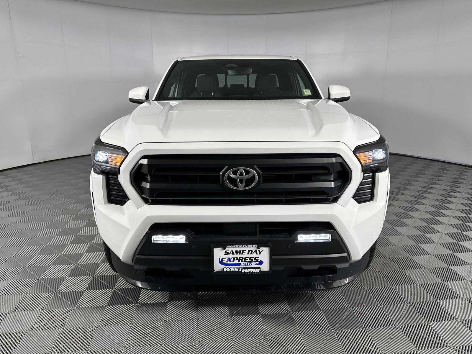 Certified Used 2024 Ice Cap Toyota SR5 image 2