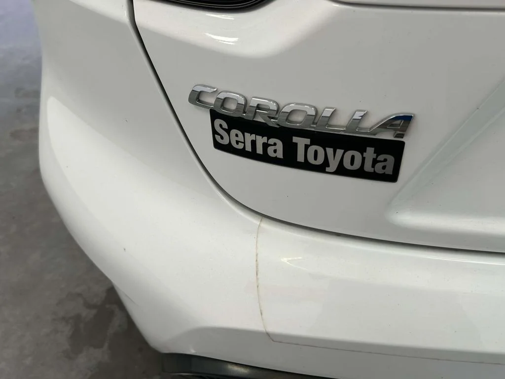 Used 2022 White Toyota XSE image 11