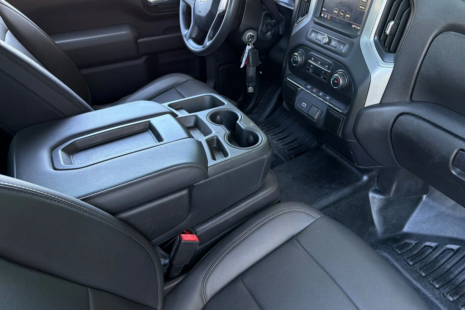 Used 2020 White Chevrolet Work Truck image 16