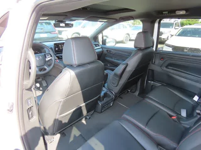 New 2026 Platinum White Pearl Honda Sport-L image 16