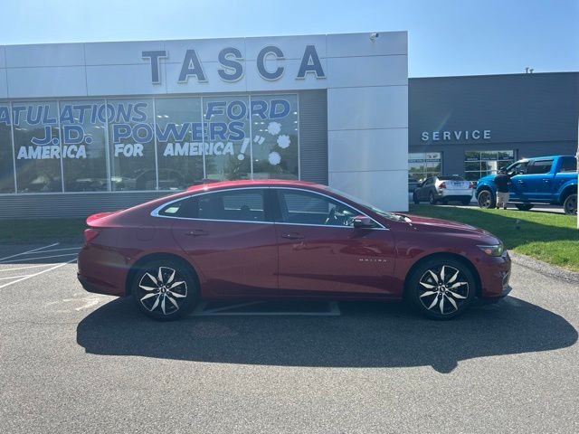 Used 2018 Cajun Red Tintcoat Chevrolet LT image 8