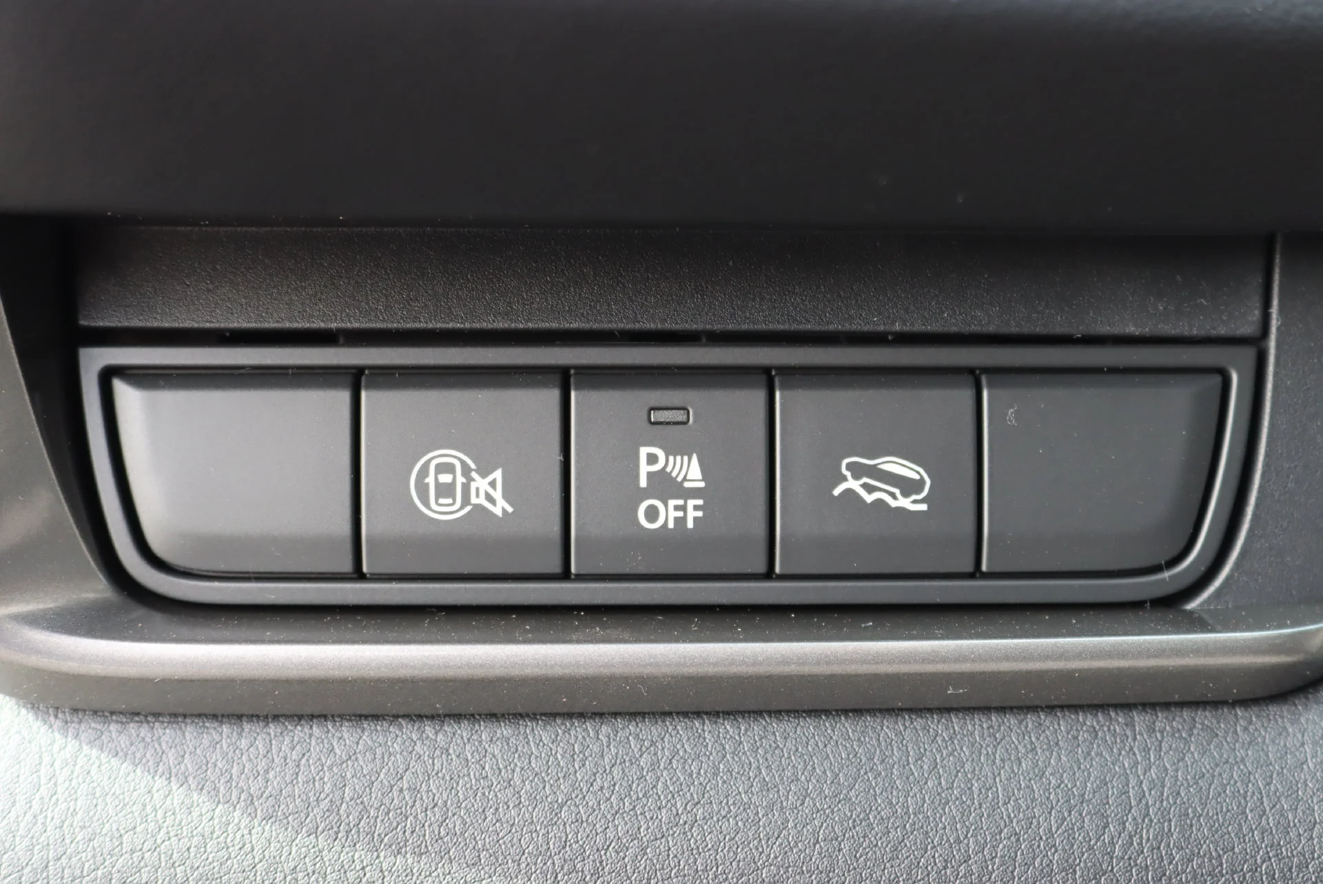 New 2026 Jet Black Mica Mazda 2.5 S Preferred AWD image 17