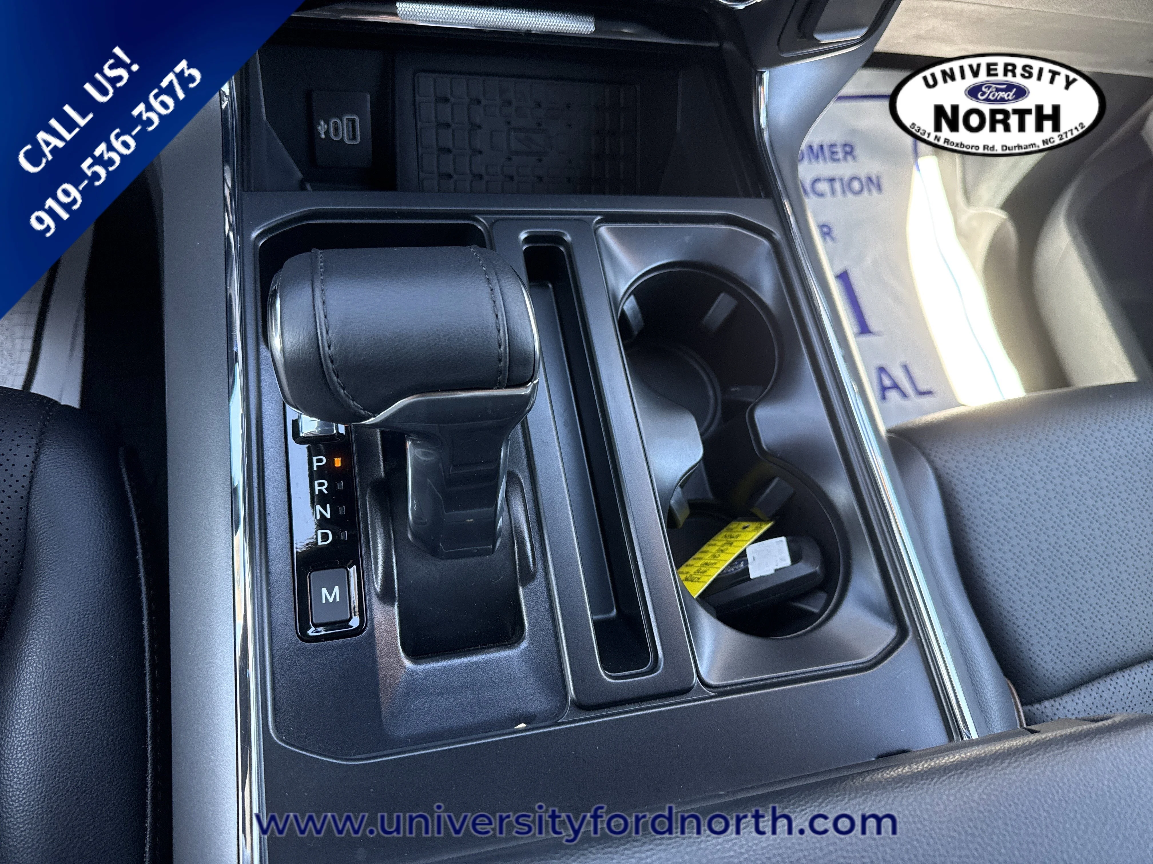 Used 2025 Antimatter Blue Metallic Ford LARIAT image 38