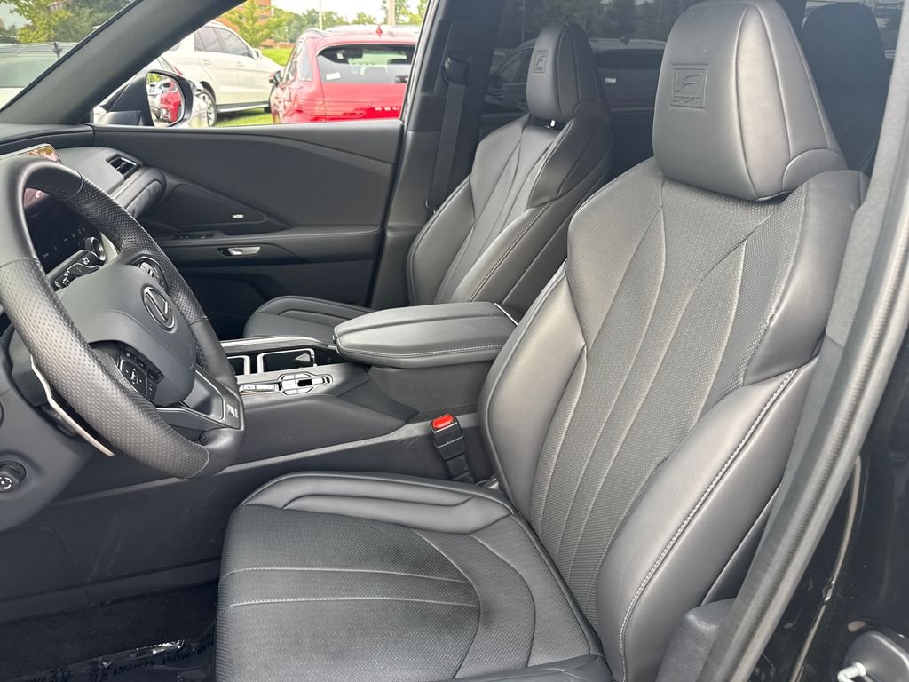Used 2026 Black Lexus 350 F SPORT Handling image 13