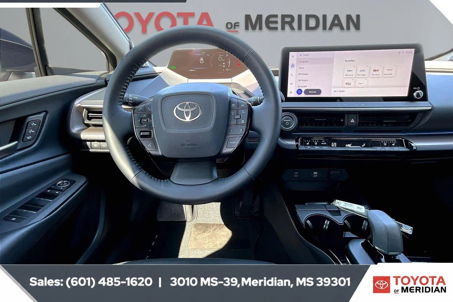 Used 2024 Wind Chill Pearl Toyota Limited image 5