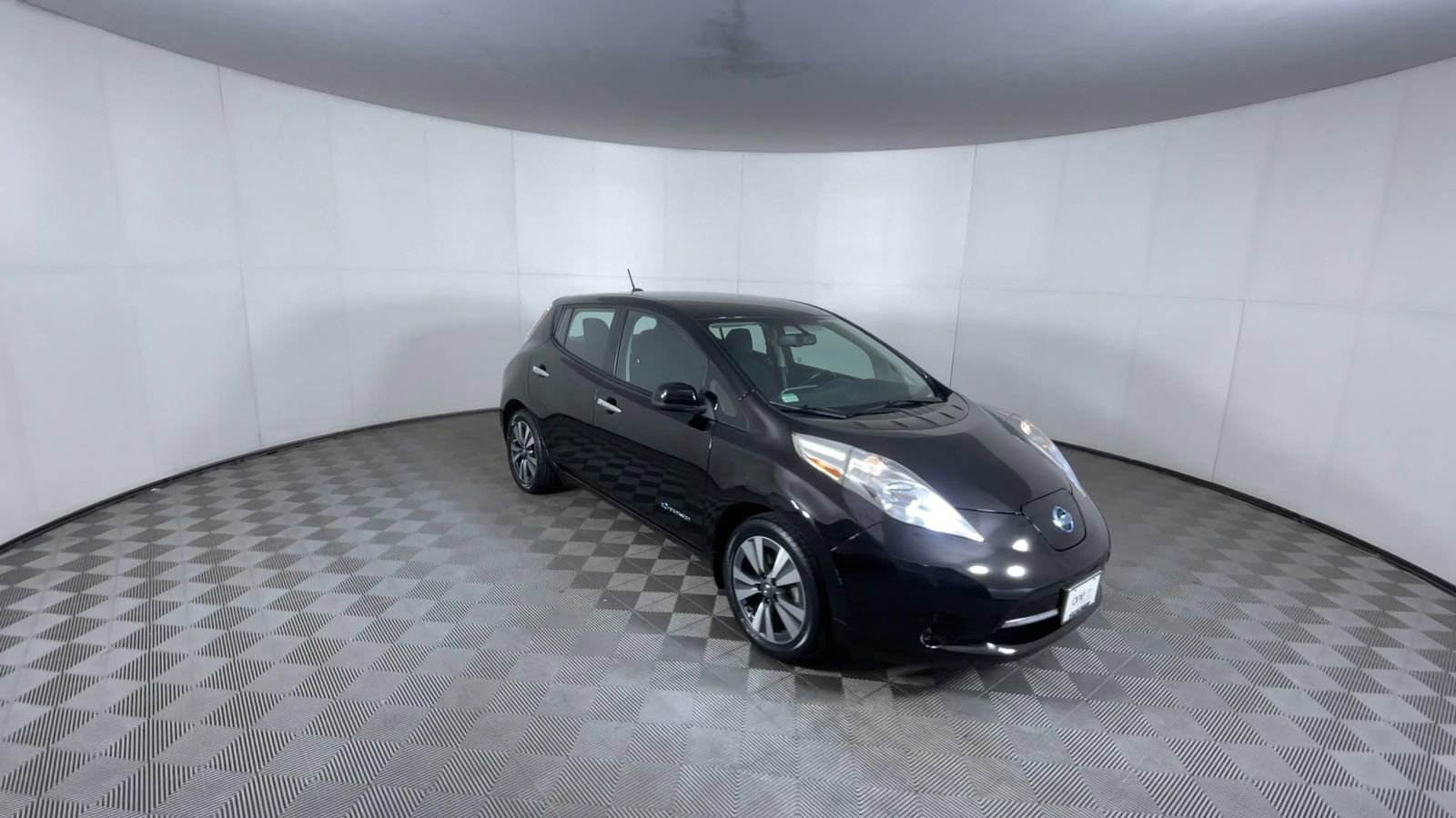 Used 2016 Nissan LEAF SV with VIN 1N4BZ0CP7GC310927 for sale in Denver, CO