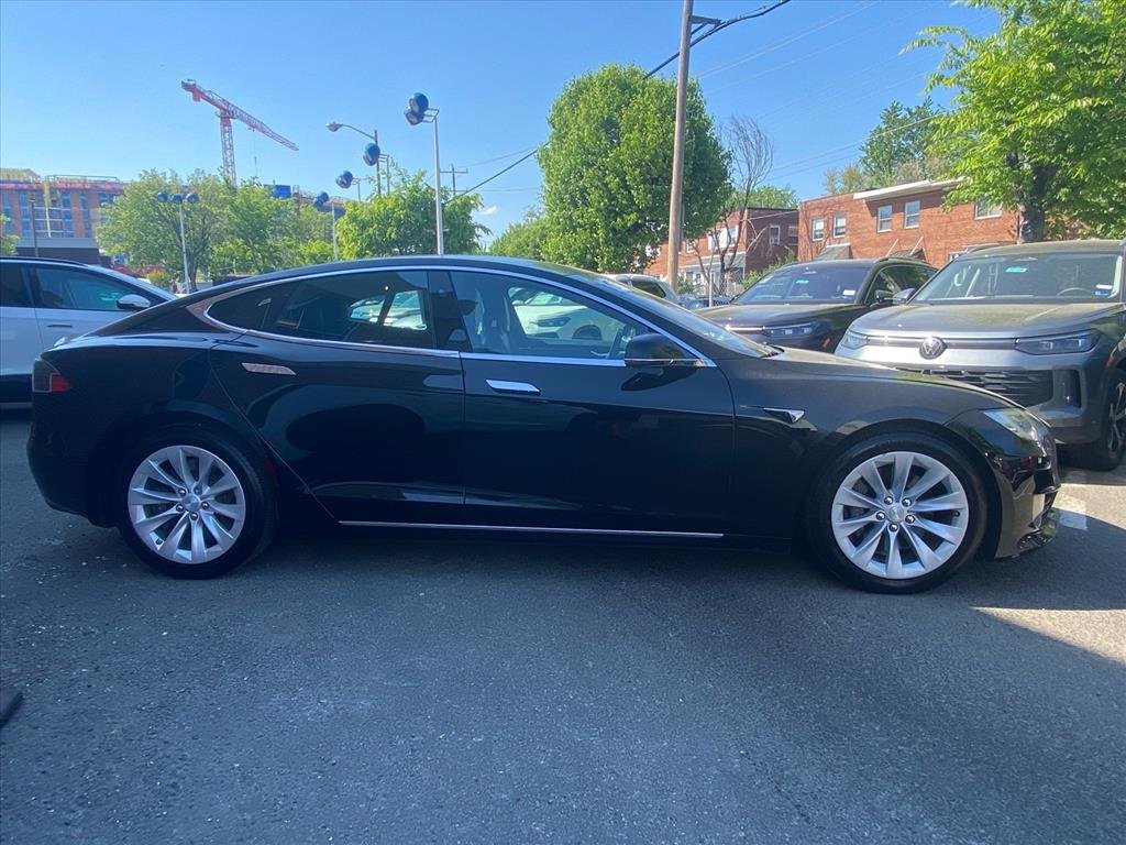 Used 2017 Tesla Model S 75D with VIN 5YJSA1E27HF187417 for sale in Alexandria, VA