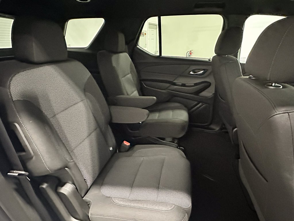 Used 2023 White Chevrolet LT image 25