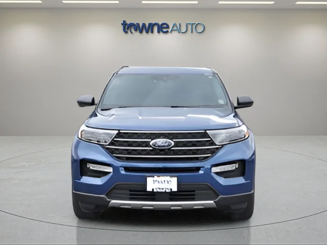 Used 2022 Blue Ford XLT image 10