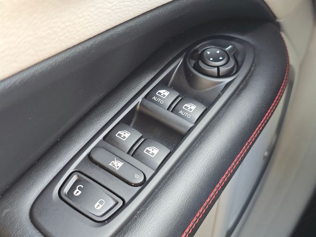 Used 2021 Red Jeep Limited image 28