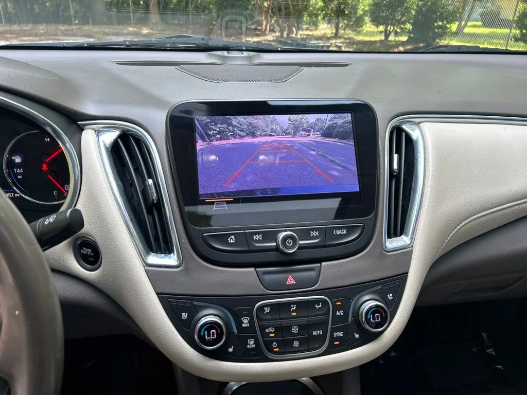 Used 2020 Black Chevrolet Premier image 19