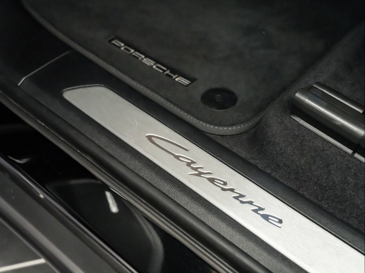 Used 2025 Black Porsche  image 23