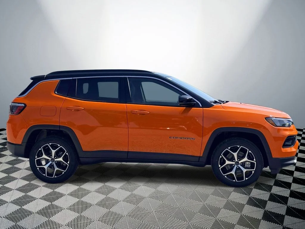 New 2026 Joose (DISC) Jeep Limited image 6