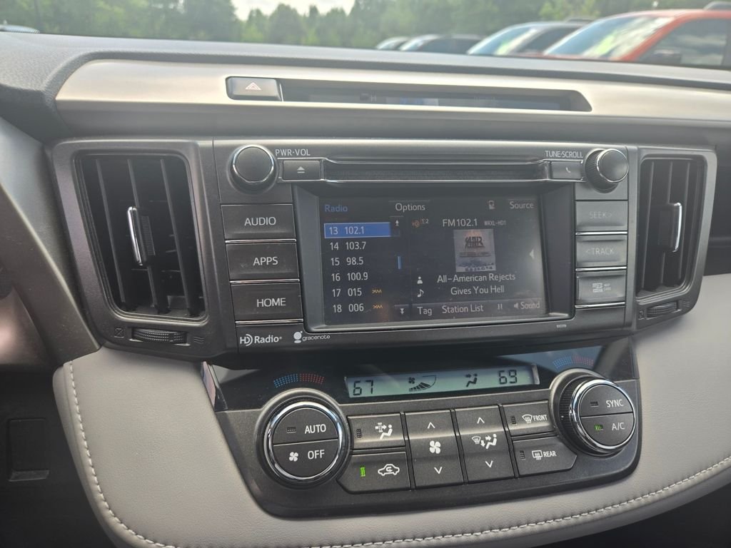 Used 2015 Blue Toyota XLE image 13