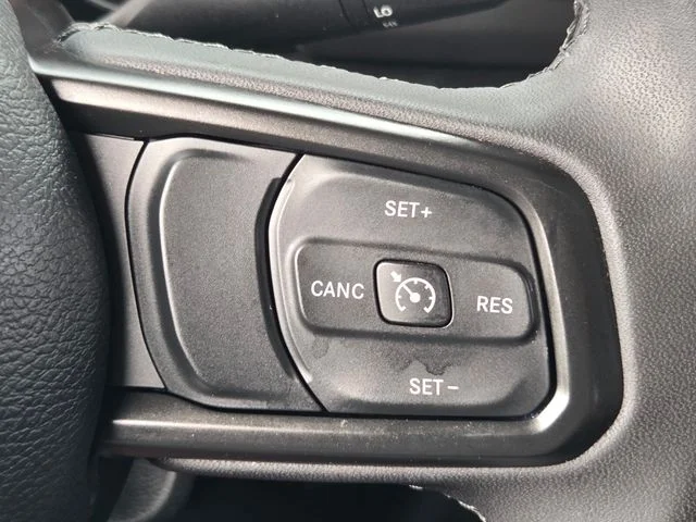 Used 2023 White Jeep Sport S image 23