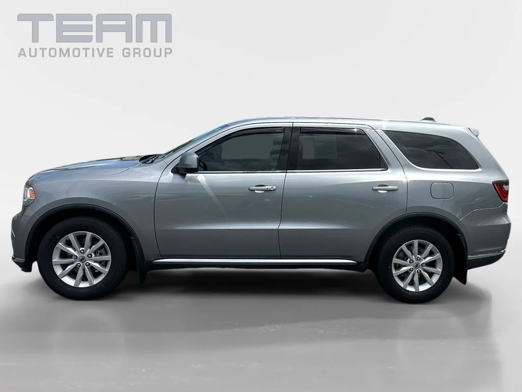 Used 2019 Silver Dodge SXT image 4