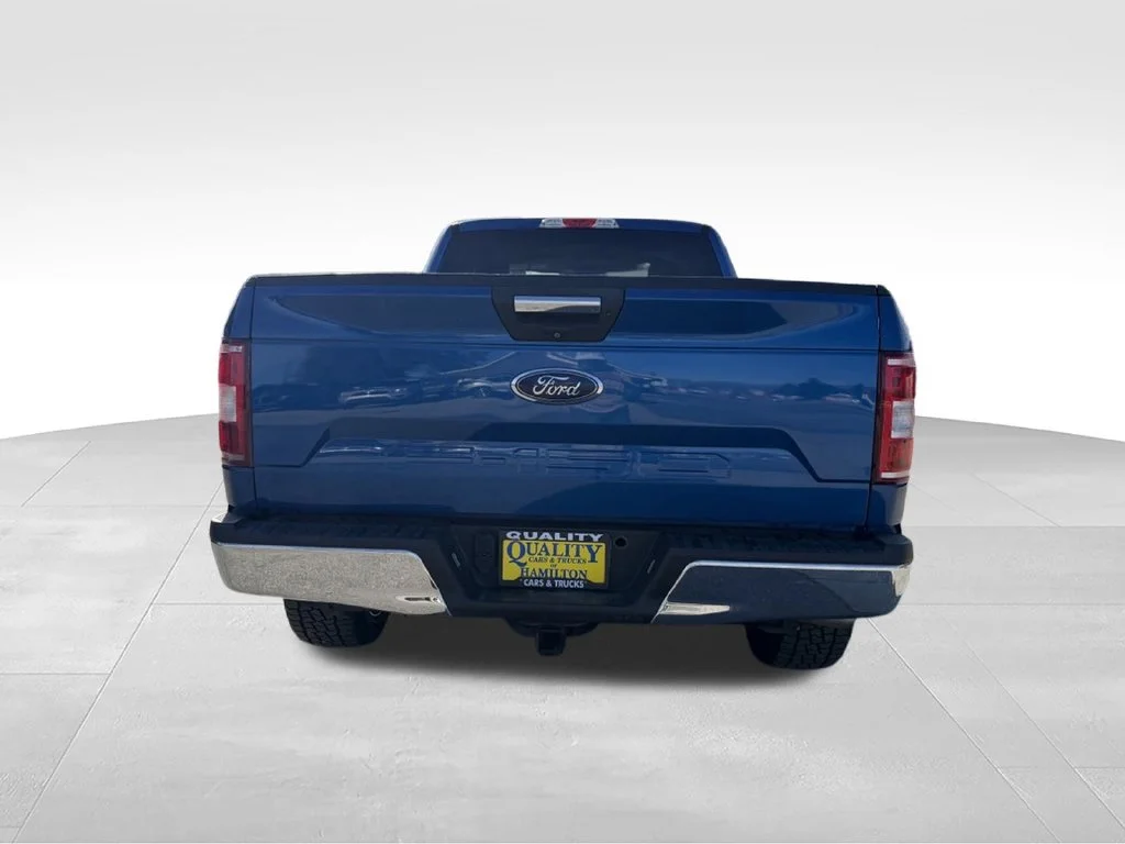Used 2018 Blue Ford XL image 4