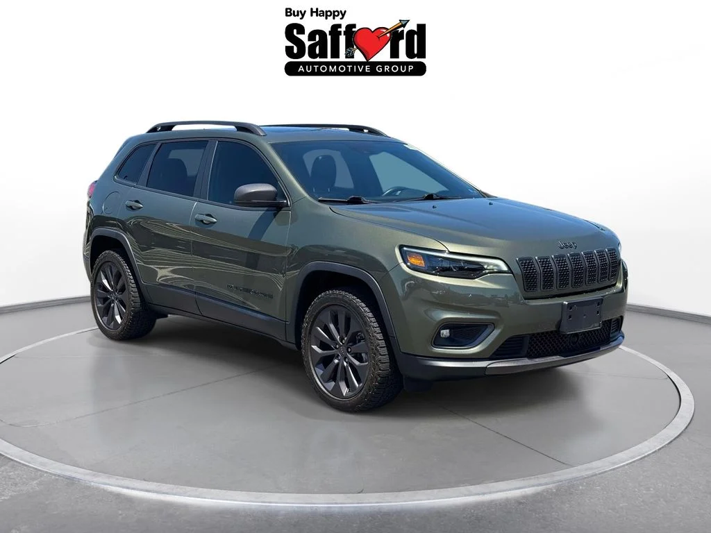 Used 2021 Green Jeep Latitude Lux image 10