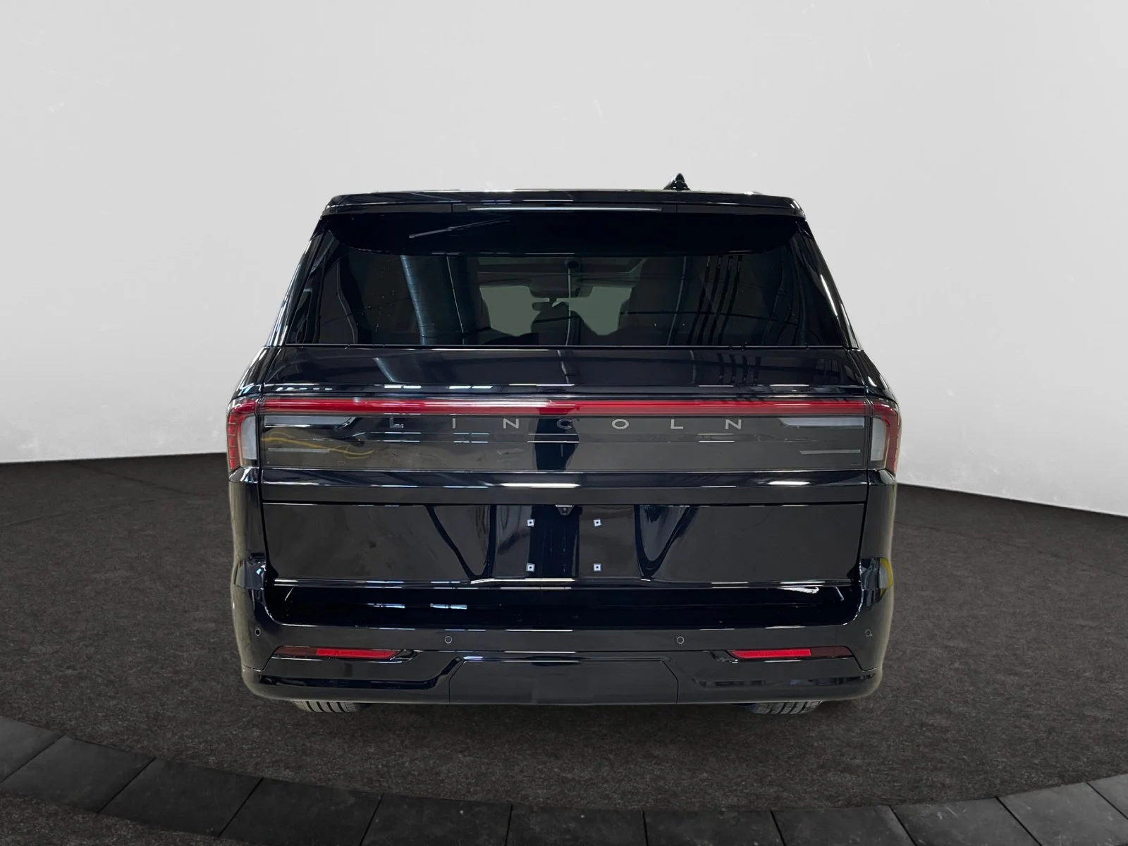 New 2026 Infinite Black Metallic Clearcoat Lincoln Black Label image 4