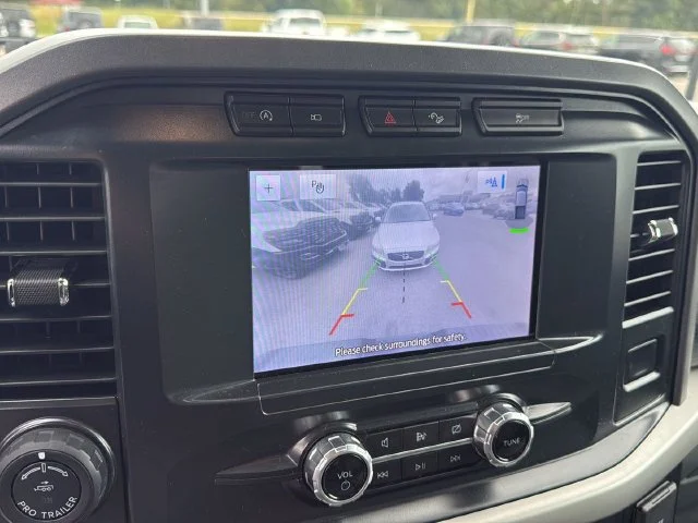 Used 2022 White Ford  image 6