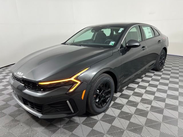 New 2026  Kia LXS image 3