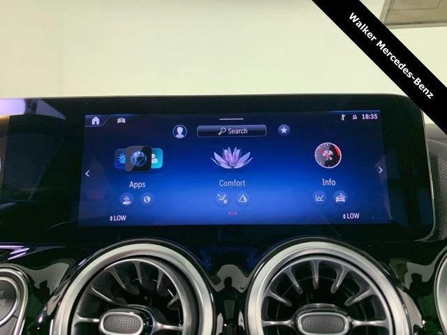 New 2025 Polar White Mercedes-Benz GLA 250 image 56