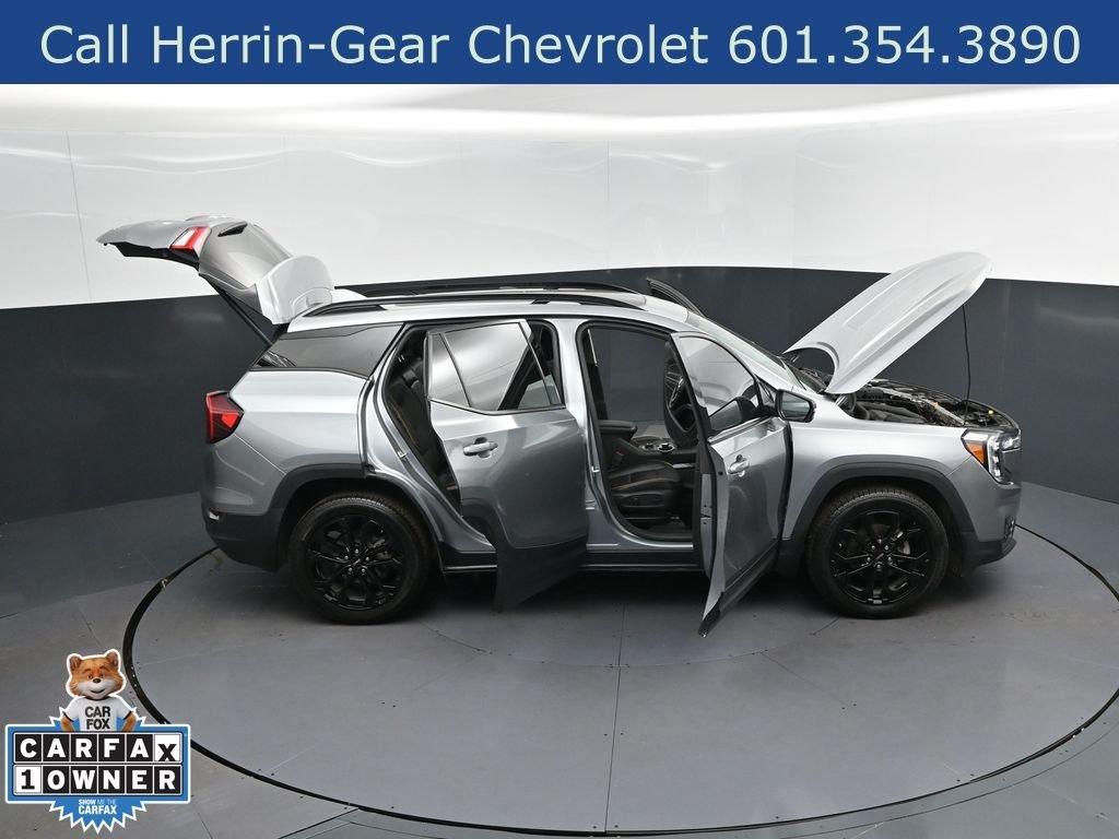 Used 2023 Silver GMC AT4 image 50