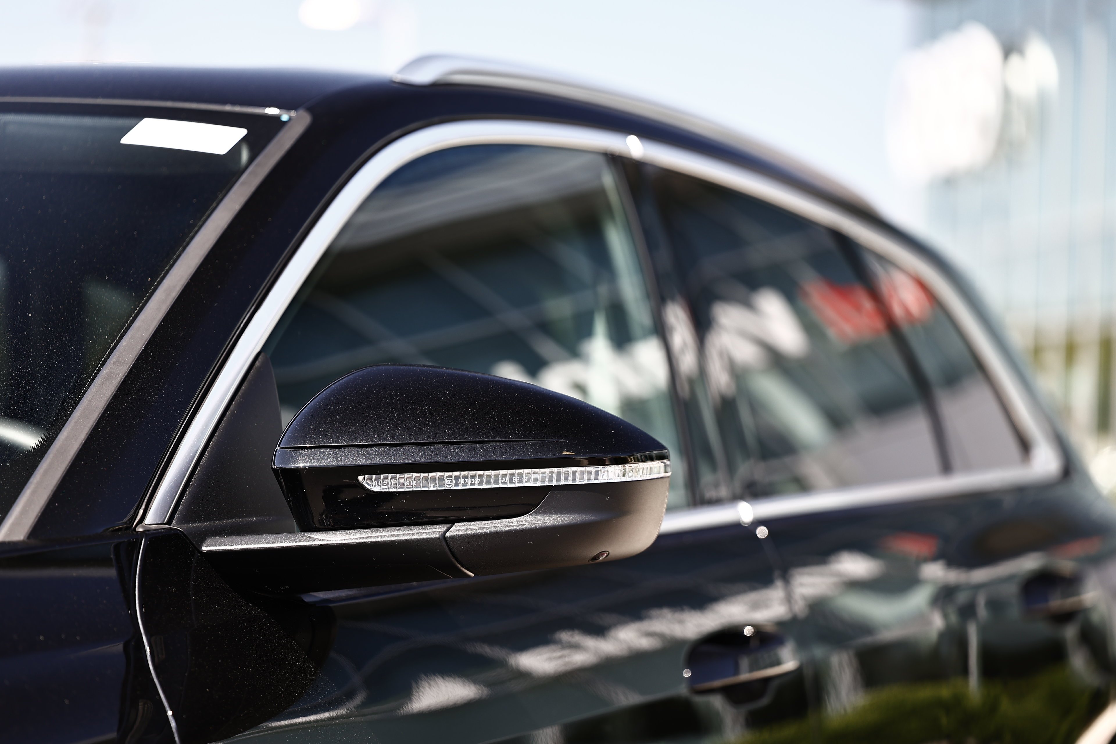 Used 2025 Mythos Black Metallic Audi 2.0T Premium Plus image 11