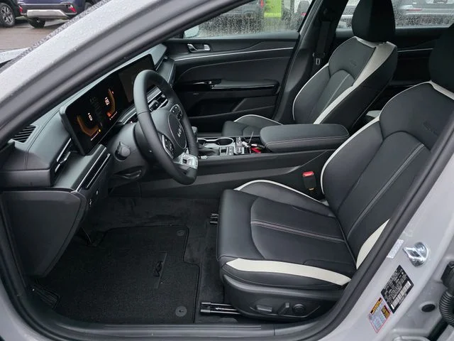 New 2026 Wolf Gray Kia GT-Line image 14