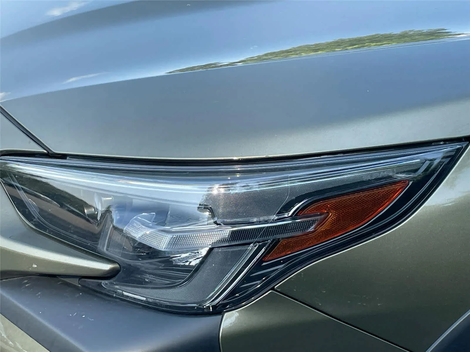 Certified Used 2025 Autumn Green Metallic Subaru Premium image 9