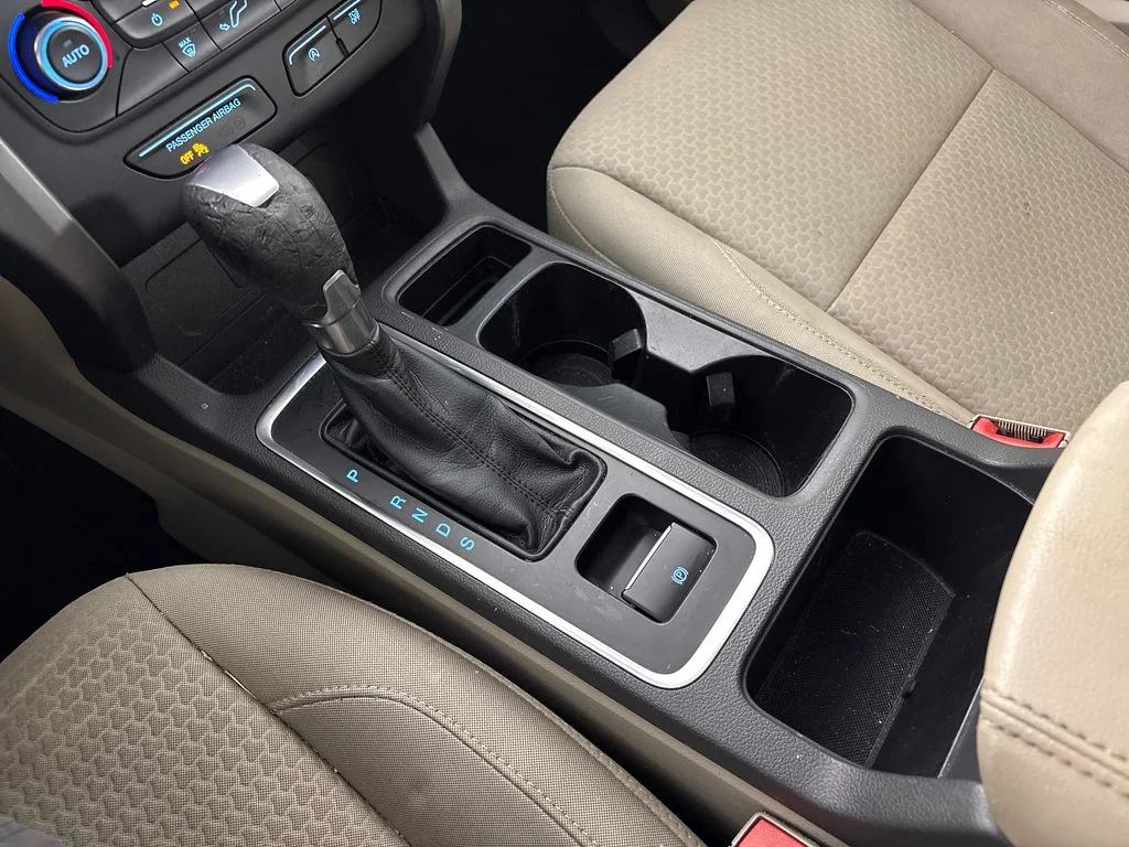 Certified Used 2017 Gray Ford SE image 27
