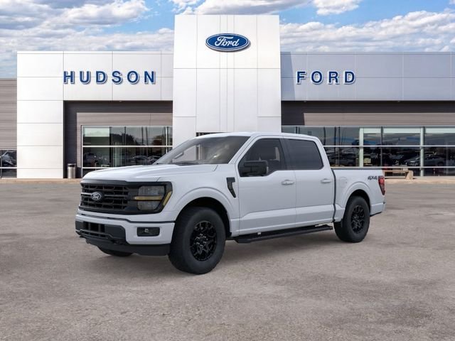 New 2026 Oxford White Ford XLT image 1