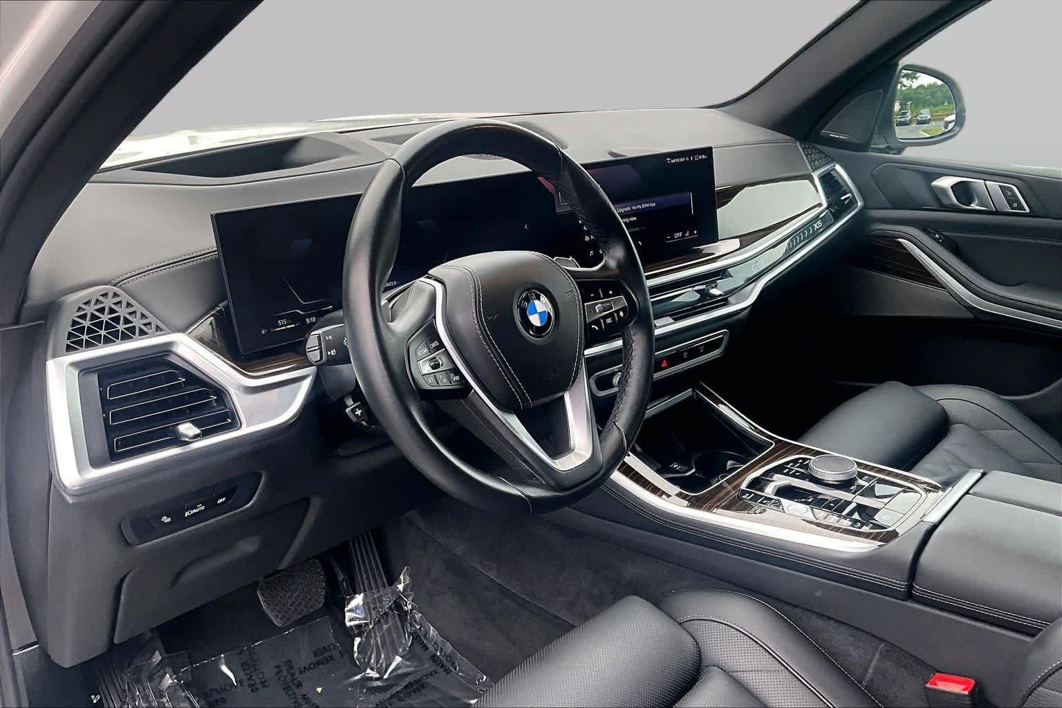 Used 2026 WHITE BMW xDrive40i image 18