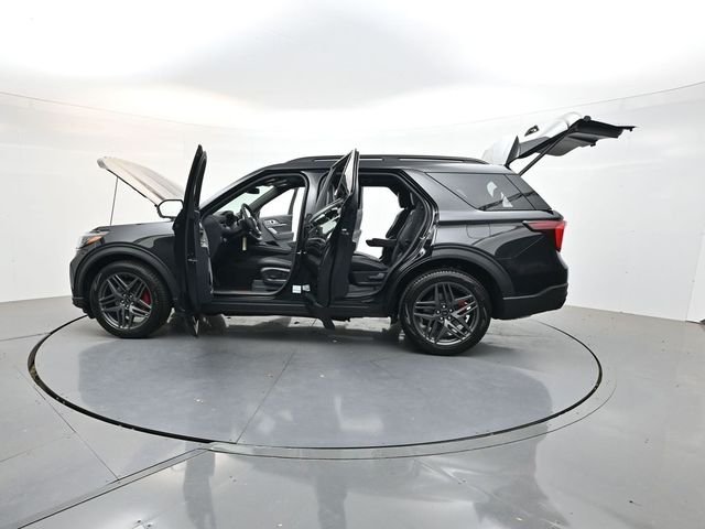 New 2026 Agate Black Metallic Ford ST image 52