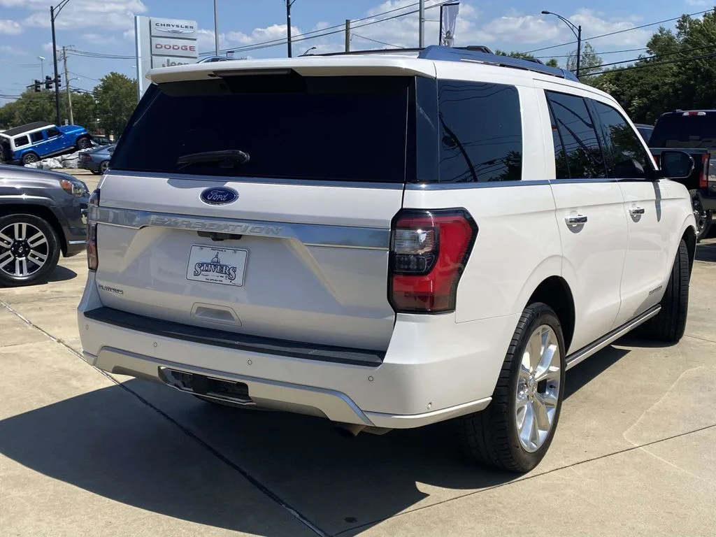 Used 2019 White Ford Platinum image 9