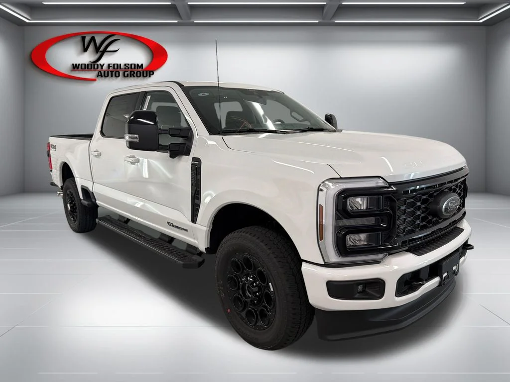 New 2026 Star White Metallic Tri-Coat Ford F-250® Lariat® image 3
