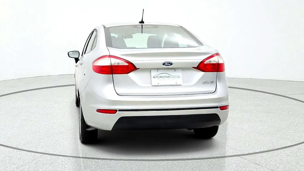 Used 2017 Ingot Silver Ford S Sedan w/ 5-Speed Manual Tranmission image 6