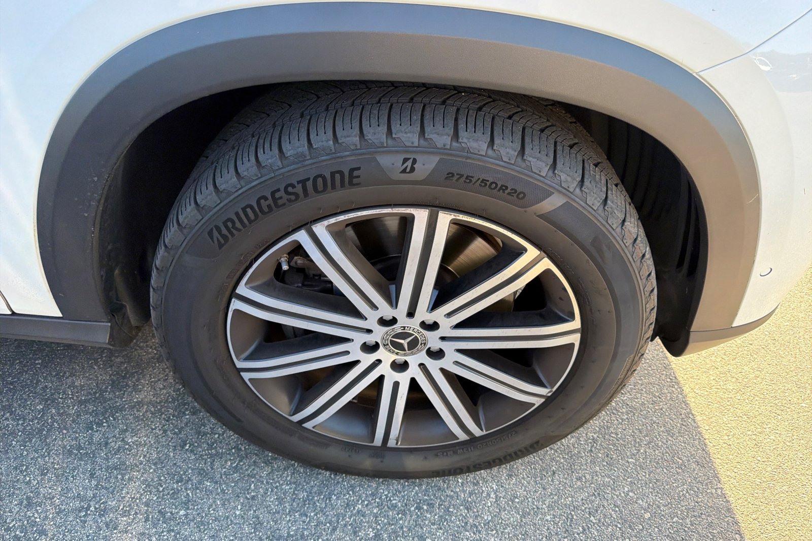 Used 2025  Mercedes-Benz GLE 450e image 7