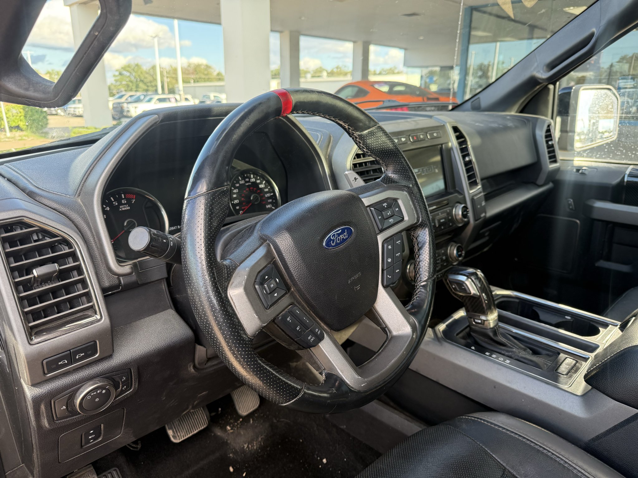 Used 2017  Ford Raptor image 2