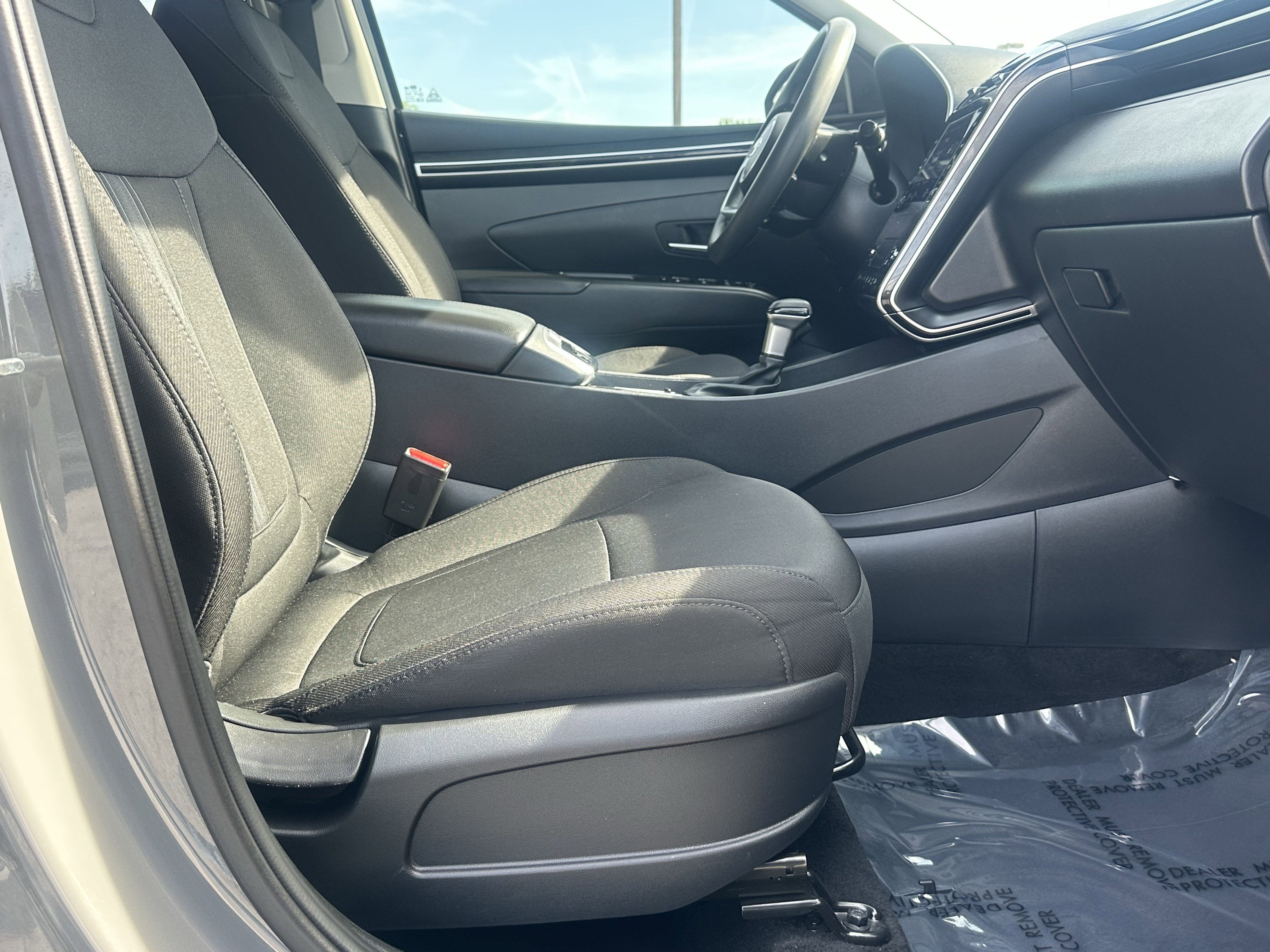 Used 2024 Hampton Gray Hyundai SEL image 14