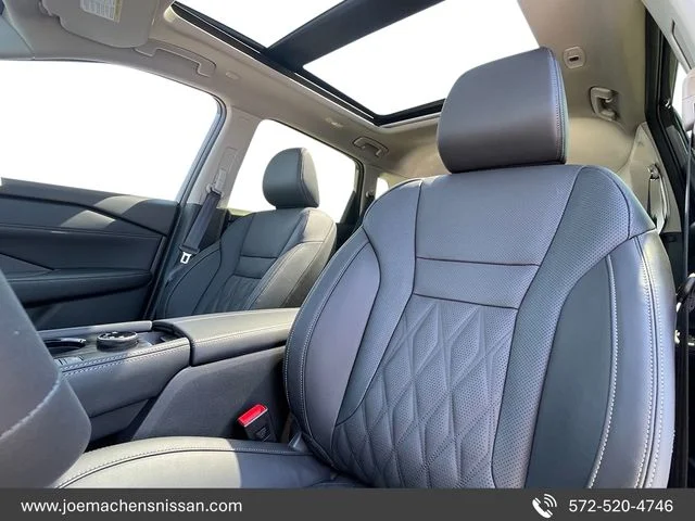 New 2026 Champagne Silver Metallic Nissan Platinum image 23