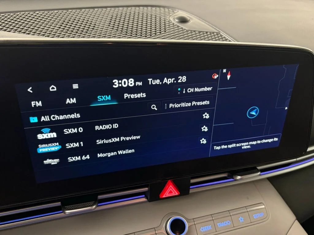 Used 2025 Gray Hyundai Limited image 26